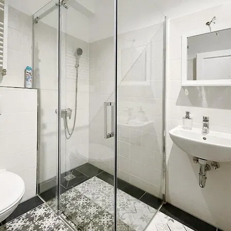 Schwanenburg * Kolonie Rontgental