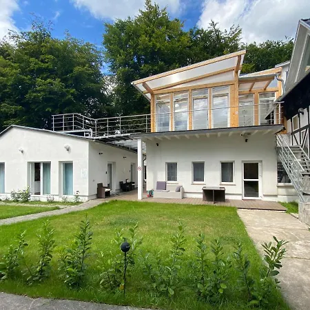 Schwanenburg * Kolonie Rontgental