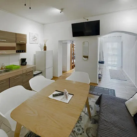 Schwanenburg Kolonie Rontgental