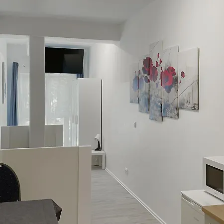 Schwanenburg * Kolonie Rontgental