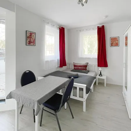 Schwanenburg Am Stadtrand Von Berlin Apartament