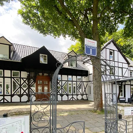 Schwanenburg *