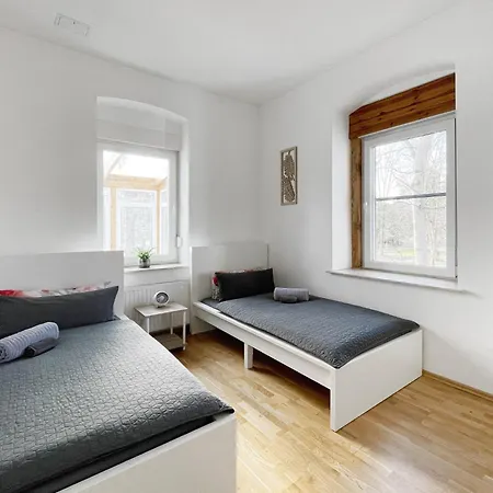 شقة Schwanenburg Kolonie Rontgental