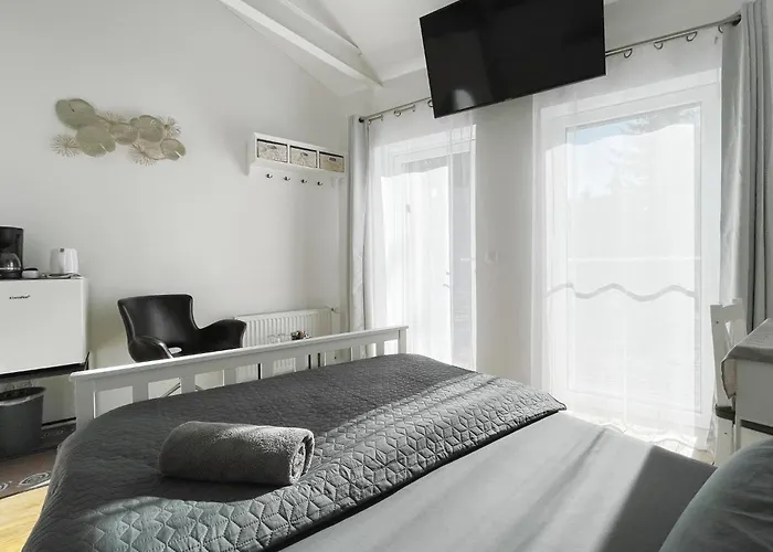 Schwanenburg * Kolonie Rontgental